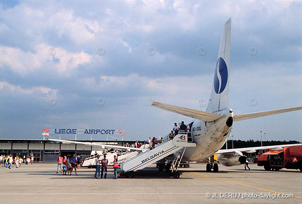 Liege airport 1999-08